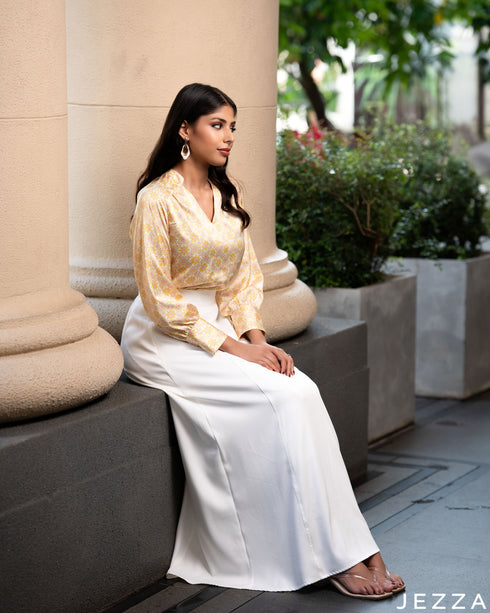 Motif Luxe: Satin Hoodie Hip Top 77851