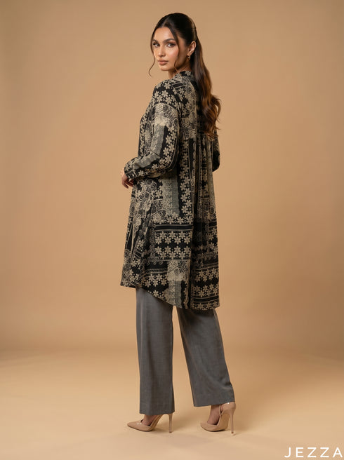 Ornate Elegance: Tapestry Print Knee Top 83861