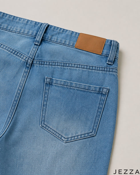 Blue Horizon: Light Blue Wide-Leg Denim Jeans DL-290 L