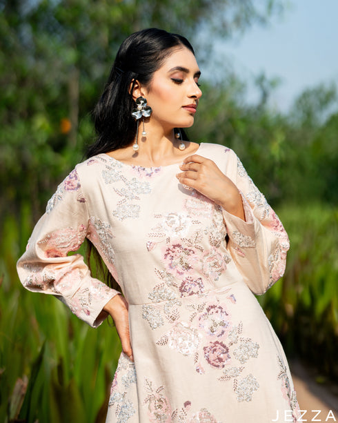 Luminous Pearl: Sequin Detail Maxi 83201