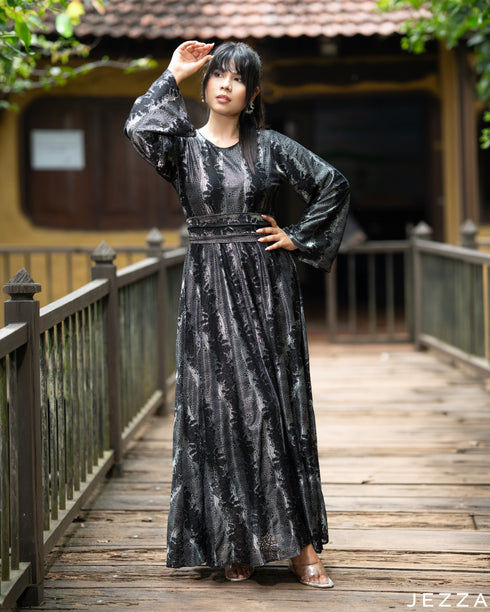 Silver Shadow: Floral Lace Maxi Dress 82733