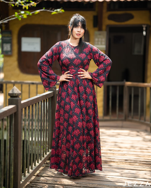 Scarlet Shadow: Full Floral Lace Dress 83212