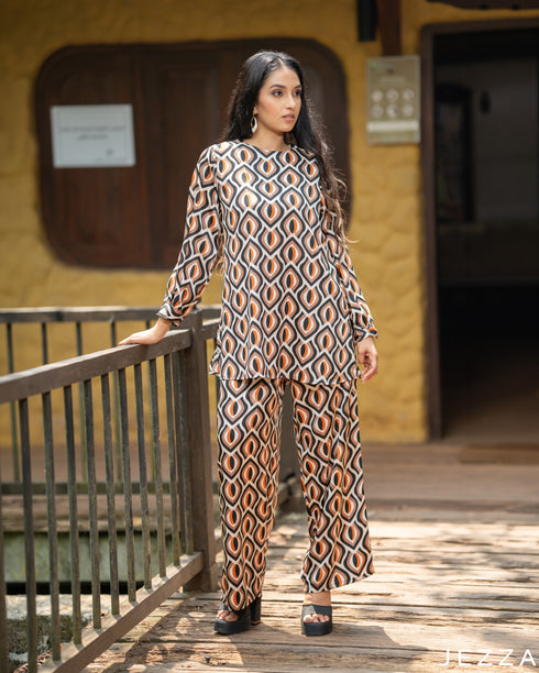 Artful Ease: Ogee Print Satin Top & Pant Set 79461/7945