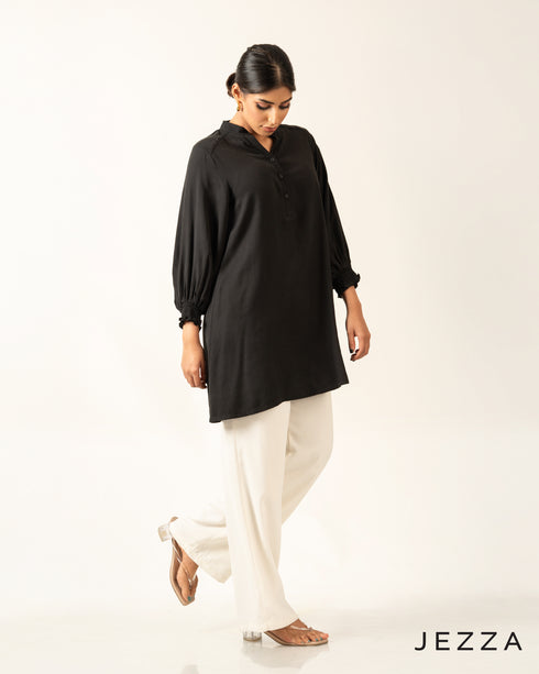 Casual Grace: Poly-Cotton Mandarin Top 67912