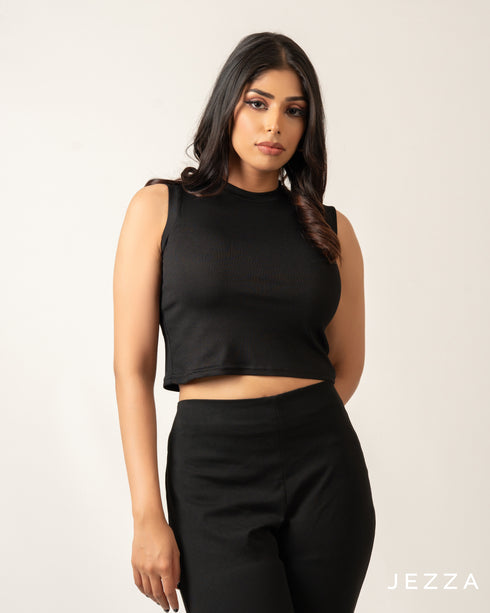Sleek Sleeveless Stretch Crop Top 70742