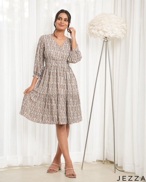 Paisley Drift: V-Neck Chiffon Dress 86761