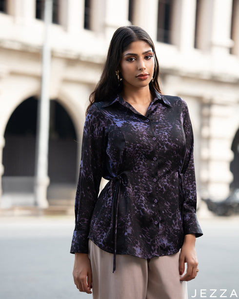 Abstract Elegance: Satin Collared Hip Top 78061