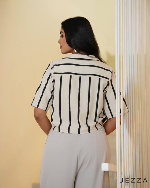 Front-Tie Cropped Lapel Top 68601