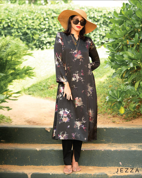 Matte Satin Long-Sleeve Midi Top 61981