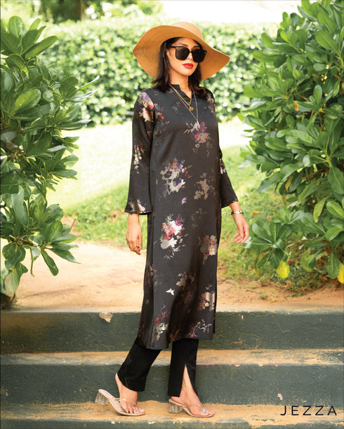 Matte Satin Long-Sleeve Midi Top 61981