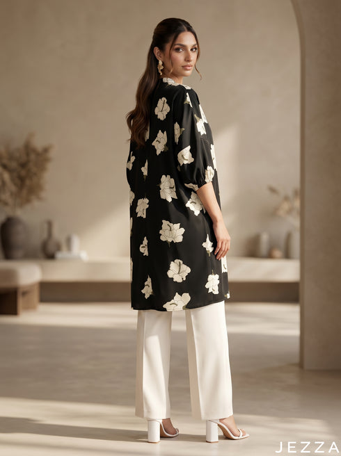 Petal Theory: Bold Floral Top 87052
