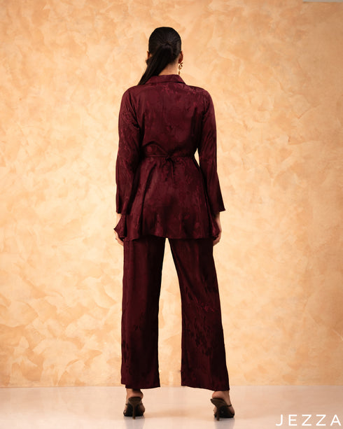 Regal Poise: Wine Red Brocade Set 70891