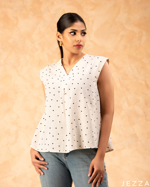 Playful Charm: White & Black Dot Cotton Hip Top 77041