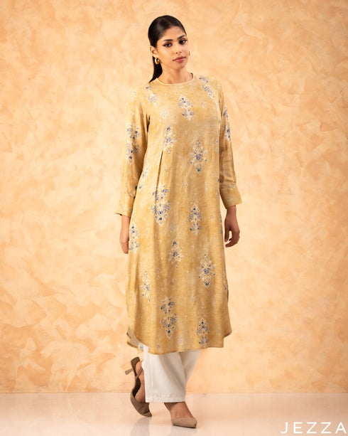 Bloomed Ease: Floral Cotton Midi Top 77551