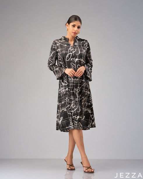 Elegant Contrast: Black & White Satin Top 76611