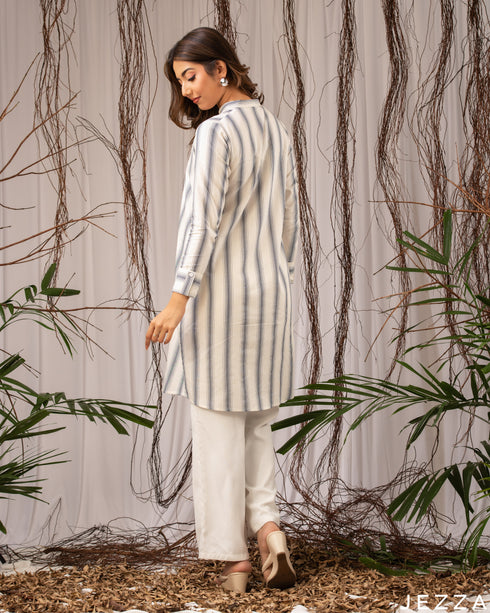 Striped Poise: Off-White & Blue Mandarin Top 81021