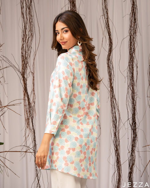 Motif Charm: Collared Above-Knee Top 75531