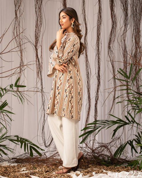 Linear Poise: Mandarin Collar Knee Top 79201