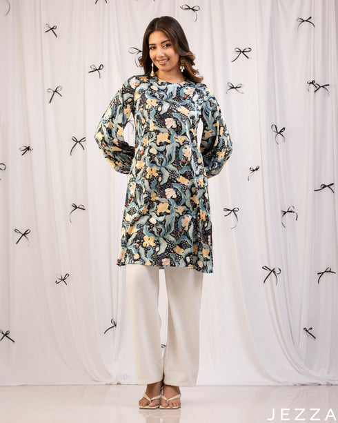 Floral Grace: Satin Round-Neck Knee Top 78241