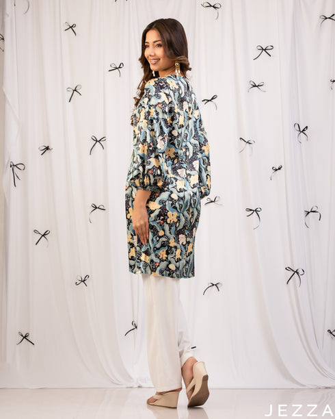 Floral Grace: Satin Round-Neck Knee Top 78241