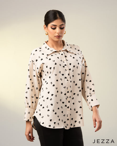 Sleek Simplicity: Lightweight Polyester Top 66541