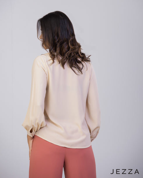 Polyester Hip Length Blouse 64901
