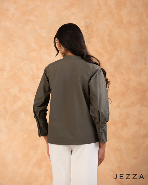 Refined Minimalism: Poly Cotton Mandarin Collar Top 60281