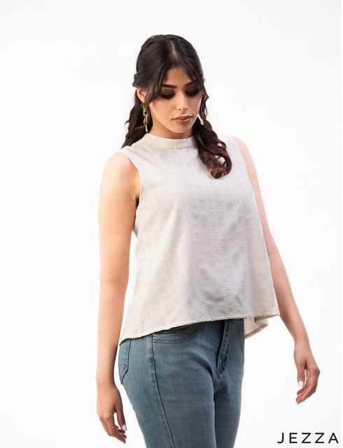 Elegant Detail: Sleeveless Poly-Cotton Crop Top 68531