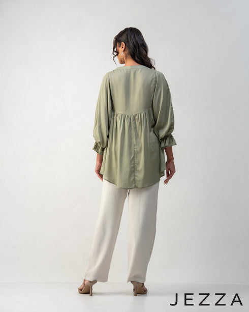 The Breezy Cover-Up: Above-Knee Casuals 72892