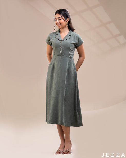 Effortless Elegance: The Satin Regular-Fit Midi Dress 76831