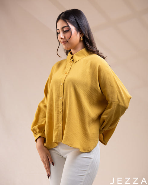 Sunlit Ease: Yellow Collared Loose-Fit Hip Top 76351