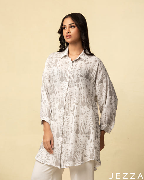 Abstract Harmony: Gray-White Collared Long-Sleeve Top 76191