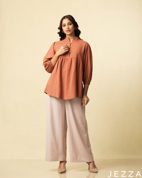 Earthy Charm: Mandarin Collar Terracotta Hip Top 77231