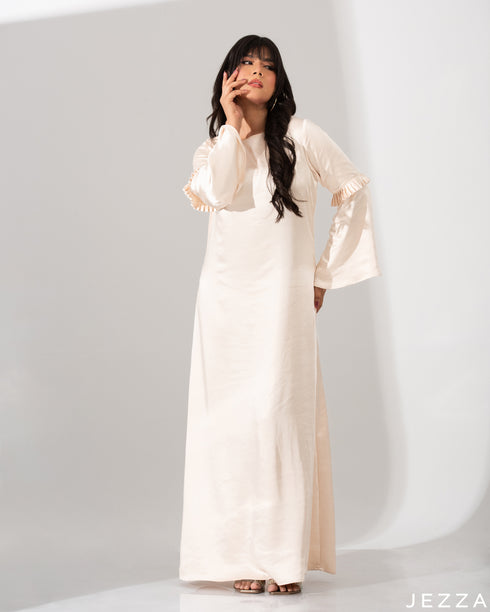 Thick Satin Long Dress With Decorative Sleeve 60221