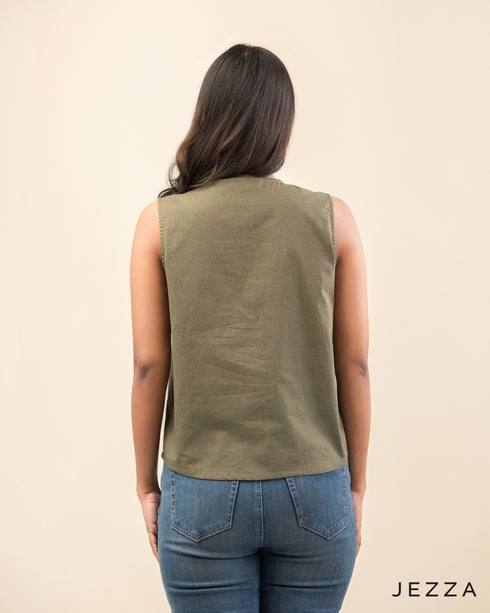 Timeless Detail: Pintuck Cotton Button-Down Top 70602