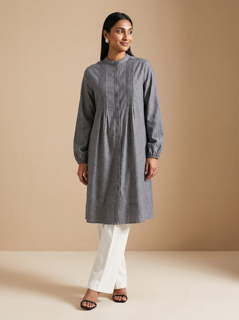 Grey Horizon: Cotton Mandarin Knee Top 81692
