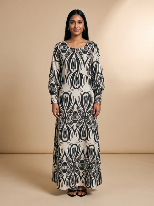 Damask Grace: Graphic Brocade Maxi Dress 88291
