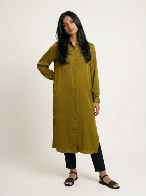 Olive Tone: Long Sleeve Collared Top 82392