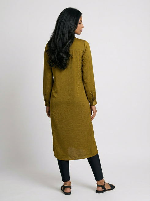 Olive Tone: Long Sleeve Collared Top 82392