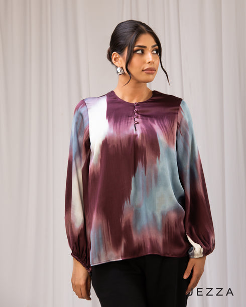 Fluid Elegance: Round-Neck Crush Satin Top 72111