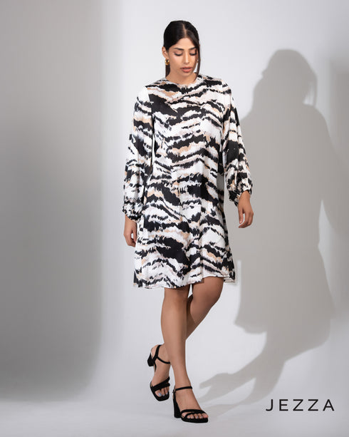 Radiant Flow: Crush Satin Knee-Length Top Dress 75391