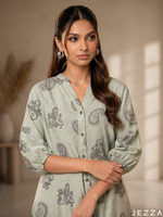 Load image into Gallery viewer, Nomad Motif: Paisley Print Top 87053