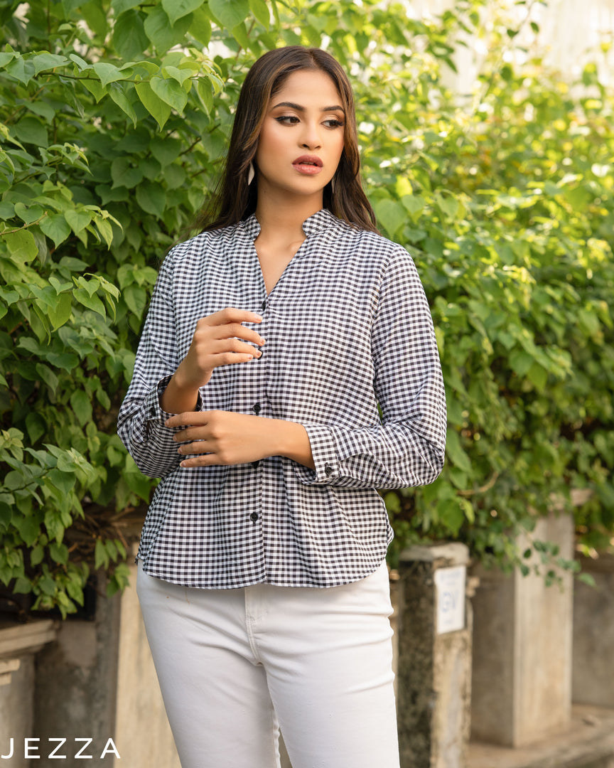 Professional Ease: The Essential Mid-Line Top 73081