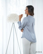Load image into Gallery viewer, Crush Satin Top 67081