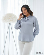 Load image into Gallery viewer, Crush Satin Top 67081
