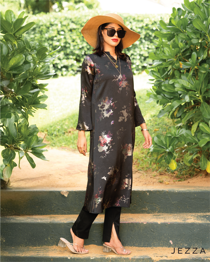 Matte Satin Long-Sleeve Midi Top 61981