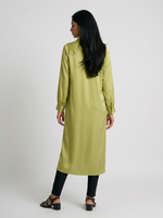 Load image into Gallery viewer, Light Meadow: Collared Midi Length Top 82391