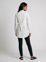 Load image into Gallery viewer, White Form: Long Sleeve Collared Top 81981