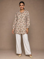 Load image into Gallery viewer, Paisley Classic: Cotton Below Hip Top 90211