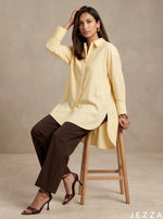 Load image into Gallery viewer, Soft Neutral: Cream Slub Polyester Hip Top 87161